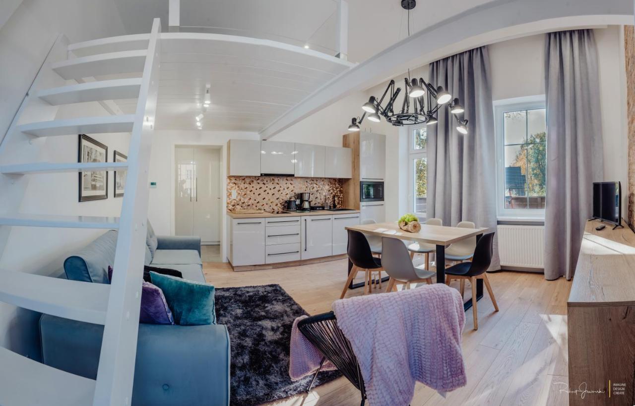 Lux Cieplice Apartment *